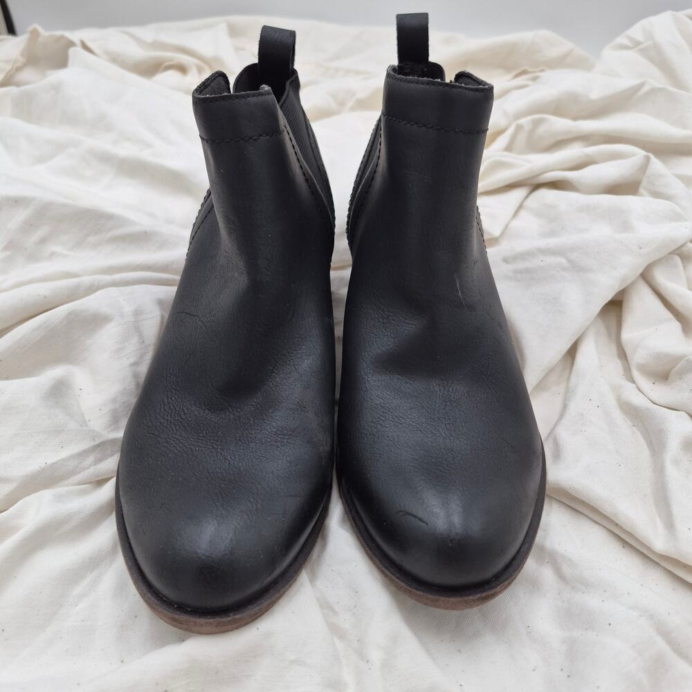 Lucky Brand Basel ankle booties black glove nappa leather size 7.5